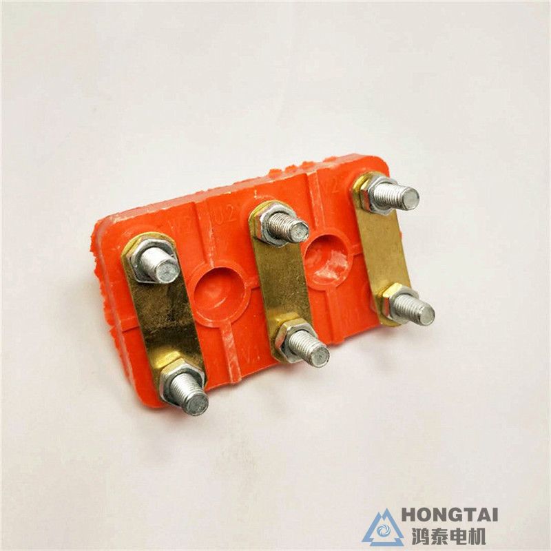 YE2-355L-4电机接线板